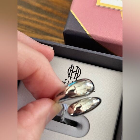 Ring by House of Harlow 1960, size 7, lead free, nickel free, silver in color - Picture 2 of 6